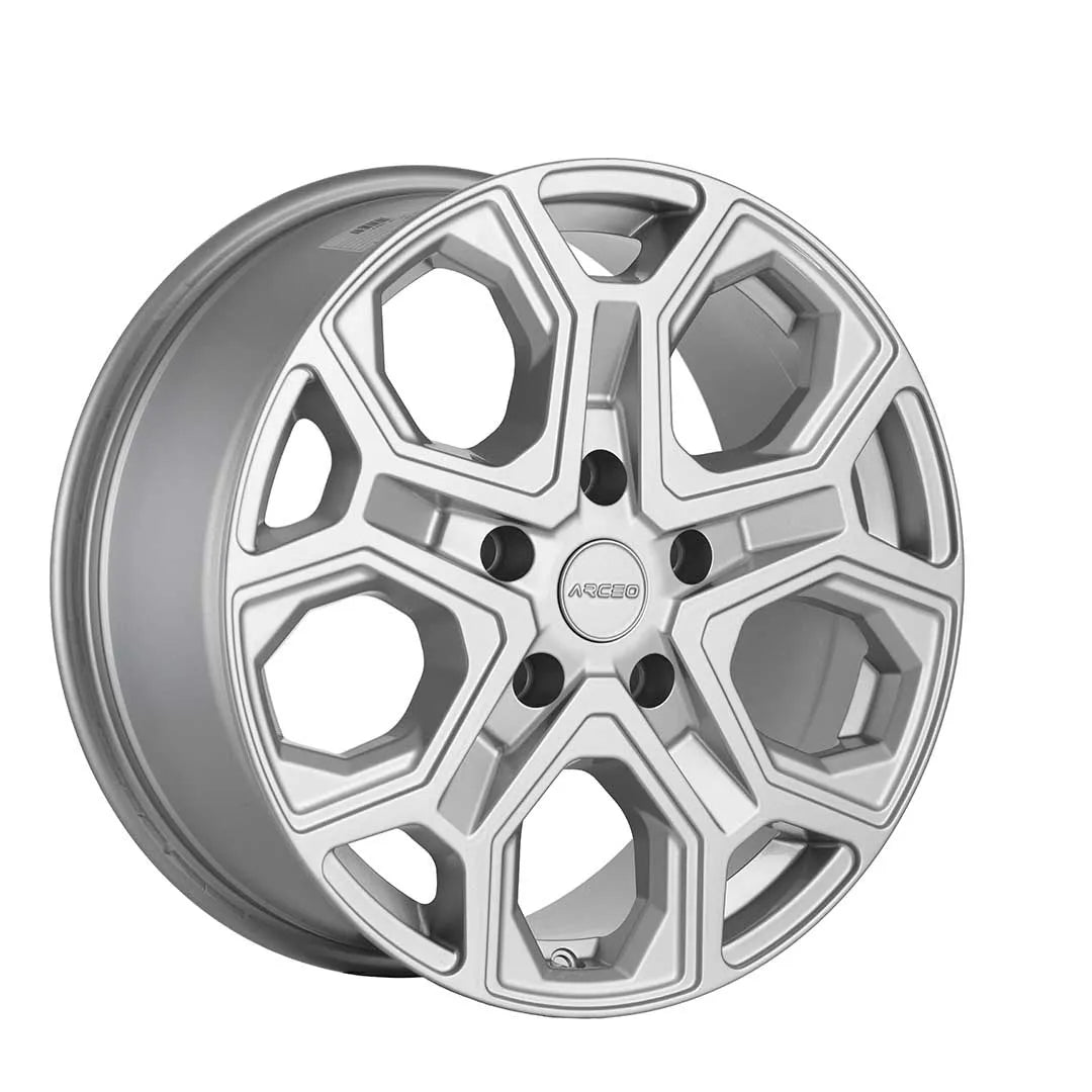 Alu kola Arceo LT2 8x18 5x120 ET45 Silver | Wheelsup.cz