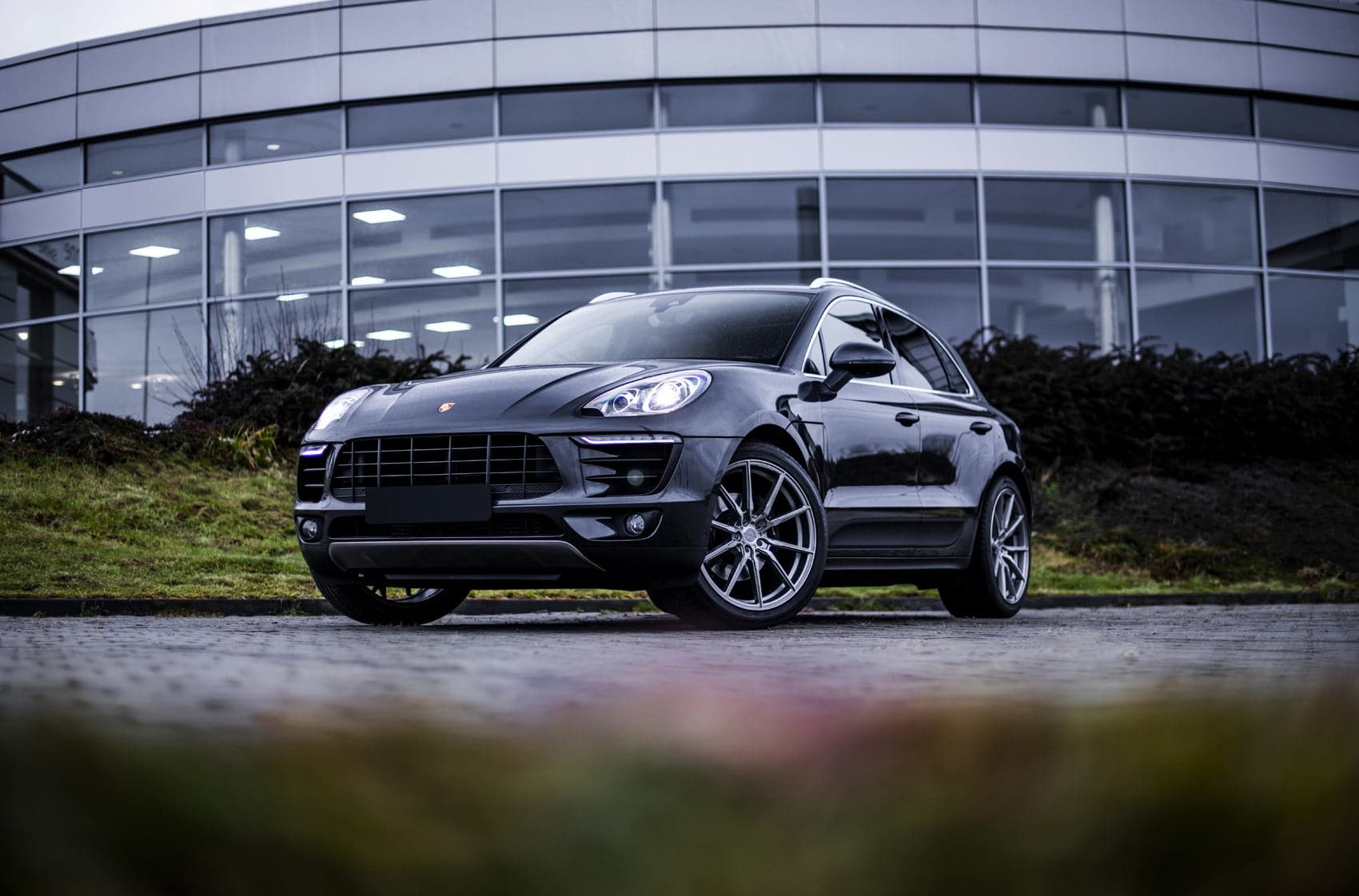 Concaver CVR4 19x8,5 ET45 5x112 Brushed Titanium - Wheelsup