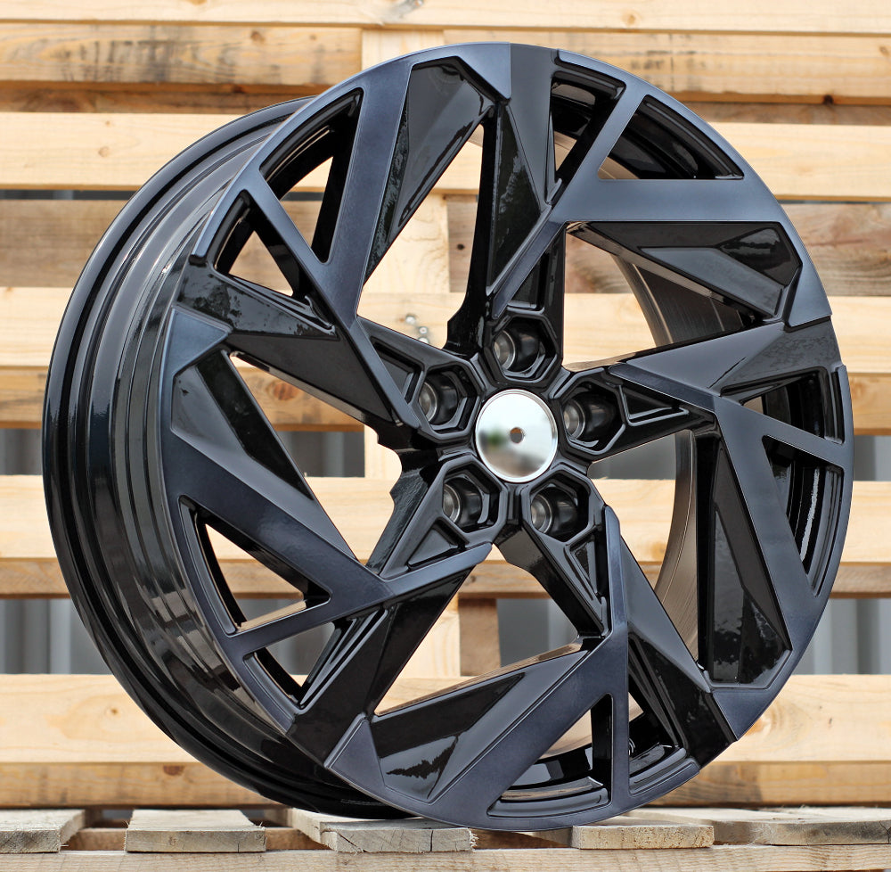 Alu disky pre Renault Y1379 7x18 5x114.3 ET35 66.1 Čierna