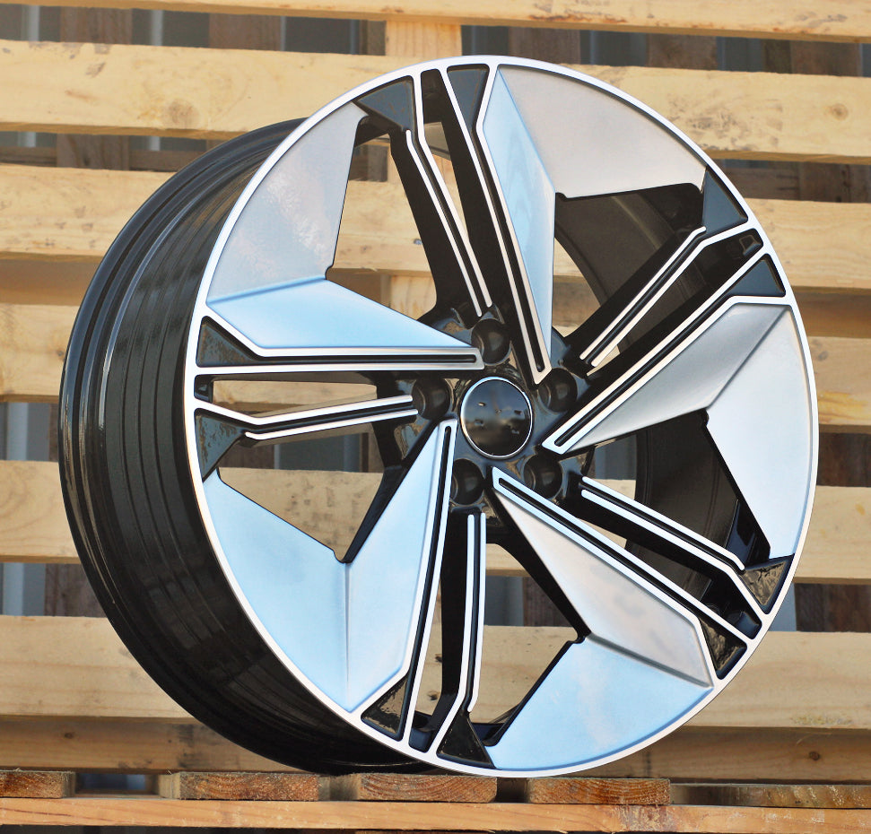 Alu disky pre Audi FBX334 8.5x19 5x112 ET35 66.6 Strieborná