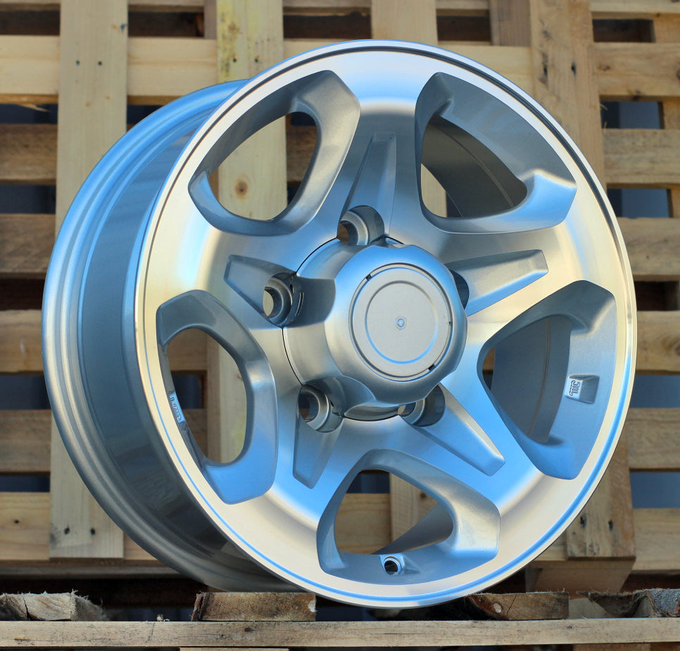 Alu kola pro Offroad JT296 7x16 5x150 ET0 110.1 Machined Silver | Wheelsup.cz