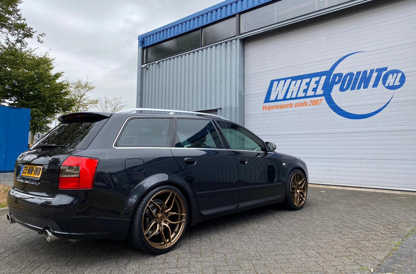 Alu kola Audi A4 S4 RS4 Concaver CVR3 Brushed Bronze 355 1151
