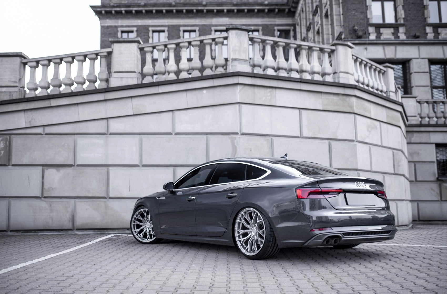 Alu kola Audi A5 S5 RS5 Concaver CVR1 Brushed Titanium 141 14327