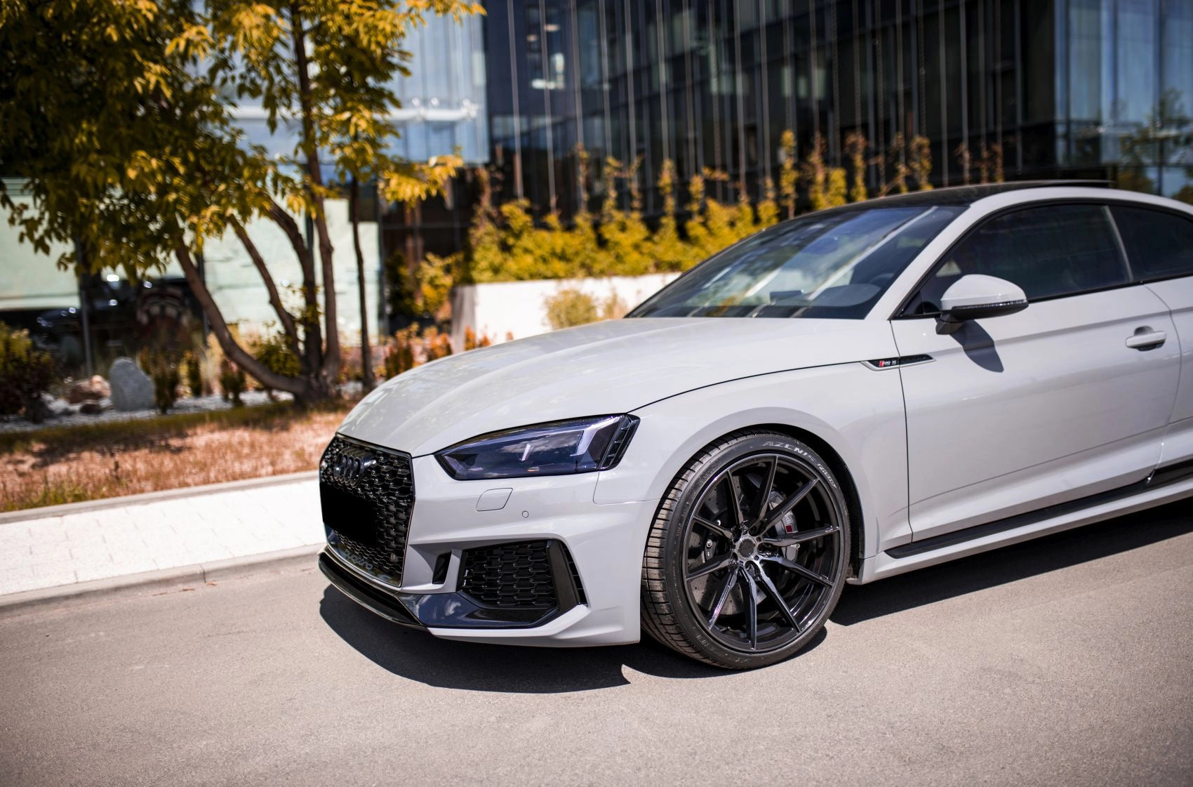 Alu kola Audi A5 S5 RS5 Concaver CVR4 Double Tinted Black 237 1846