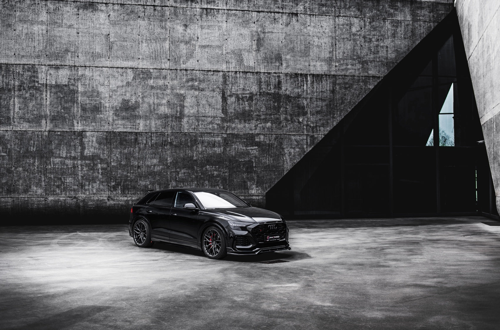 Alu kola Audi Q8 SQ8 RSQ8 Concaver CVR1 Gloss Graphite 1101 11601