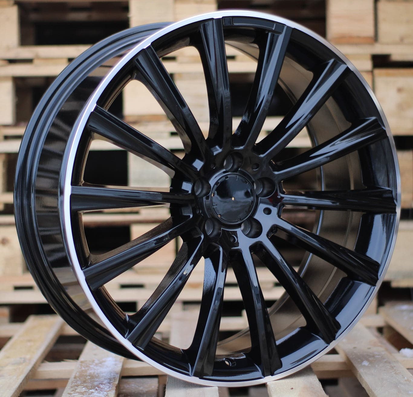 Racing Line B1048 10x21 5x112 ET40 fekete, Mercedes