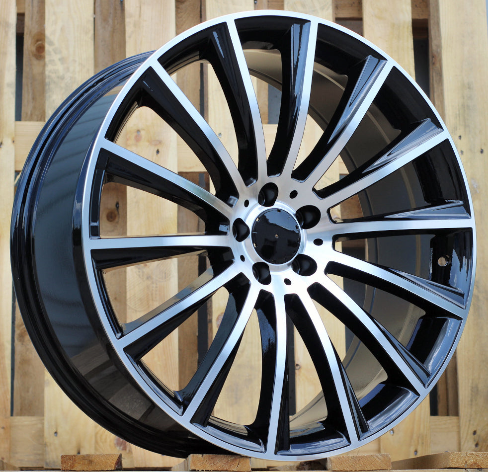 Racing Line B1048 7,5x18 5x112 ET44 fekete, Mercedes