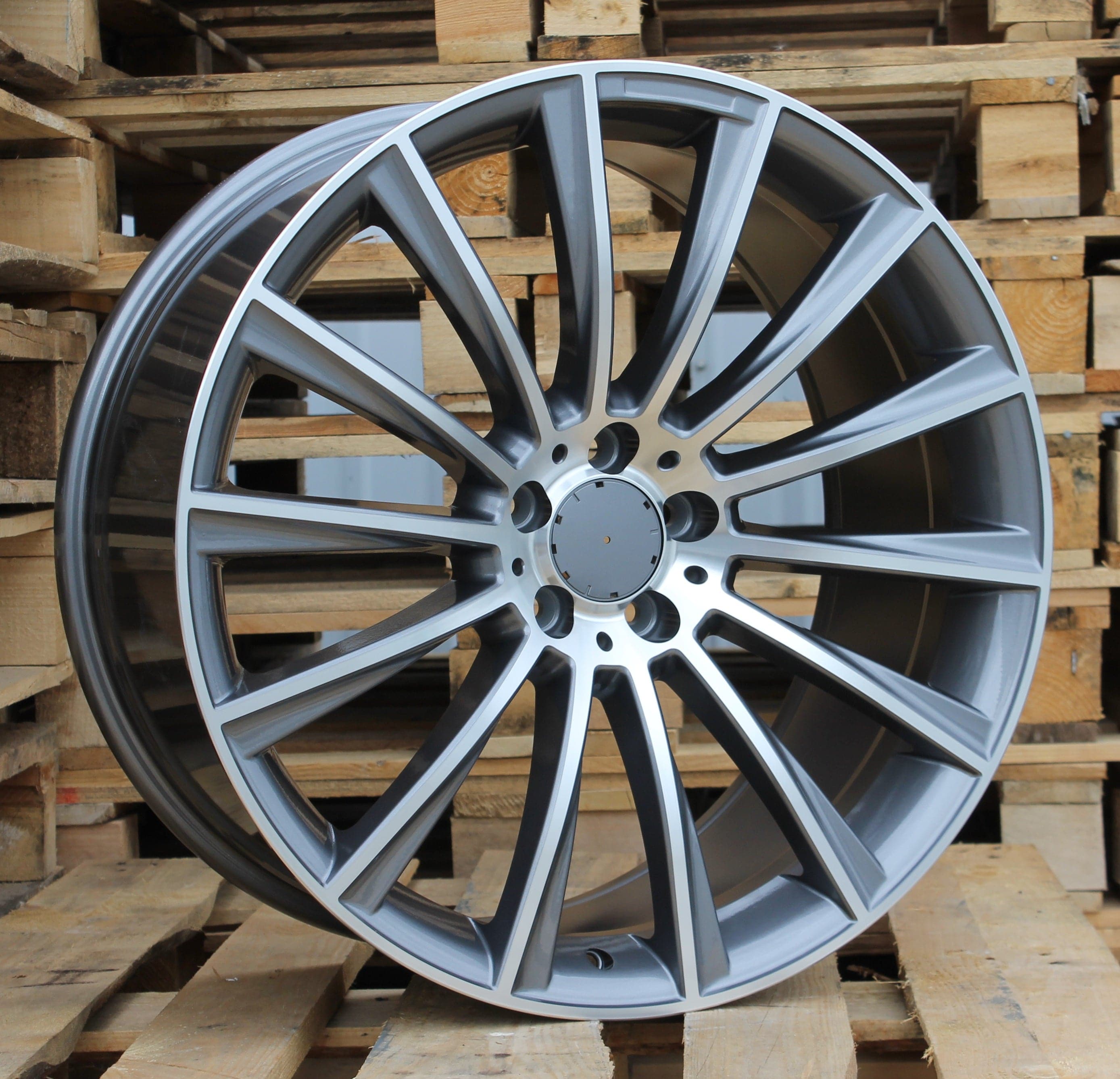 Racing Line B1048 8,5x20 5x112 ET43 szürke, Mercedes