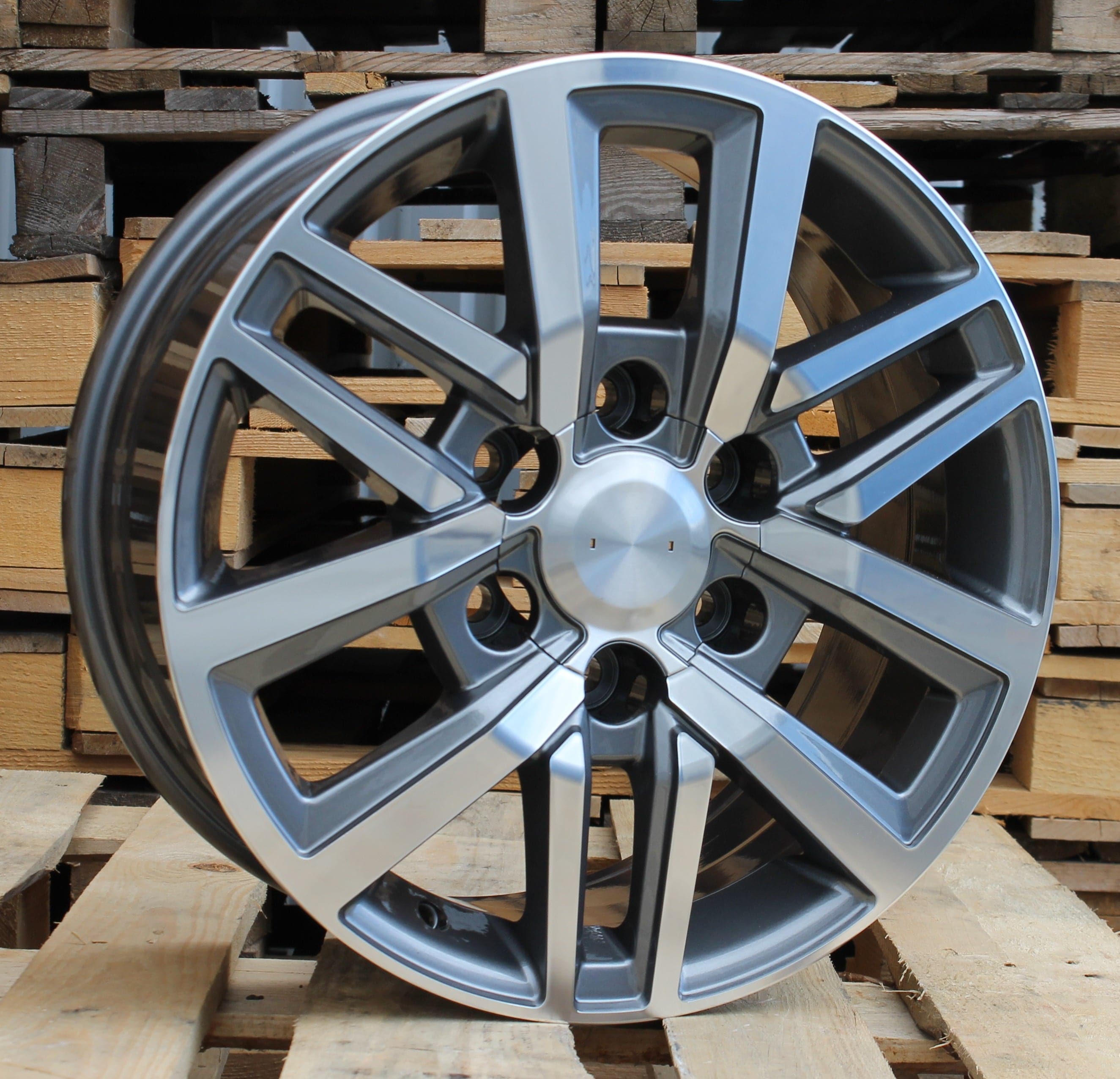 Racing Line B1155 7,5x18 6x139,7 ET25 szürke, Toyota
