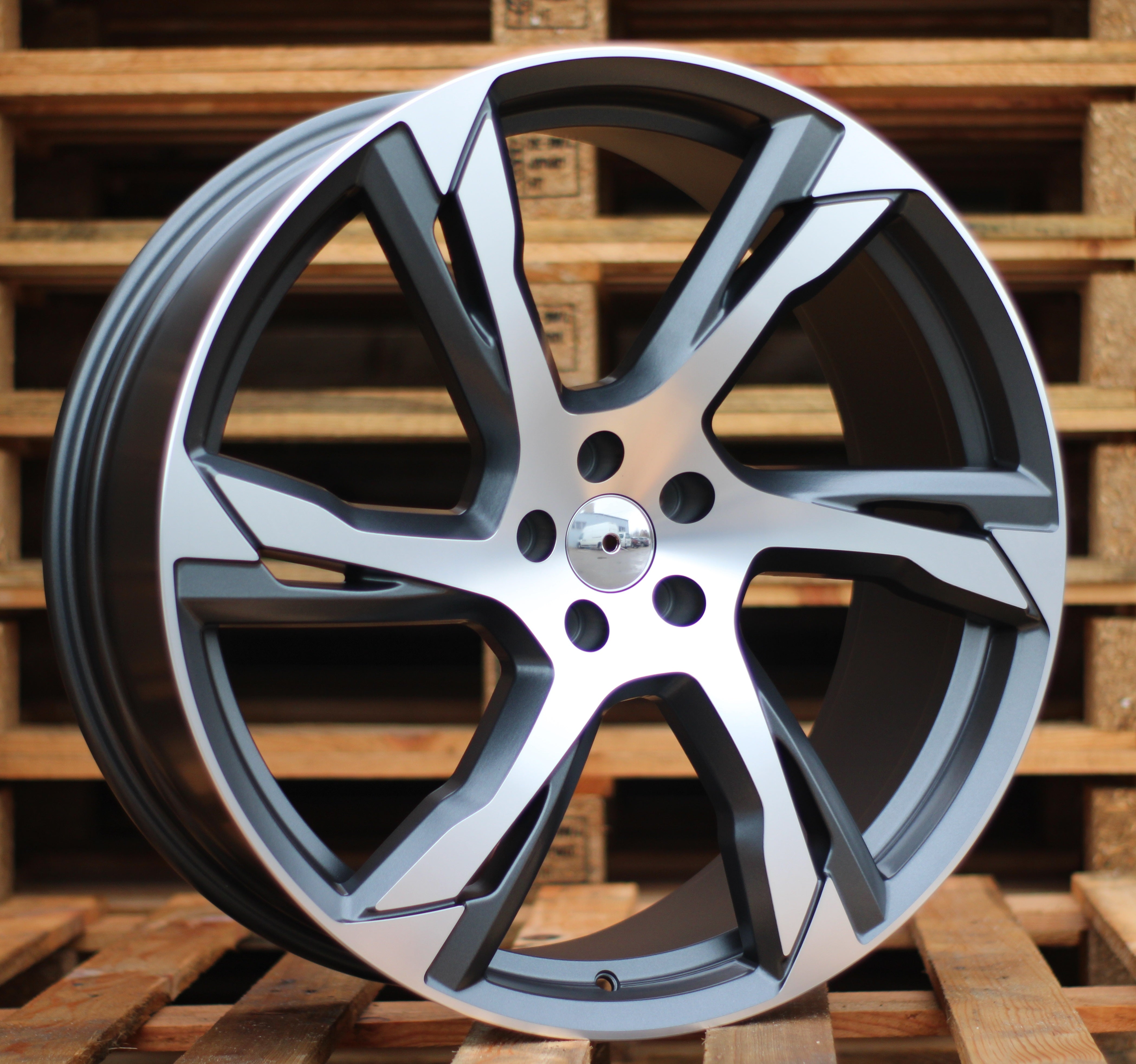 Racing Line B1175 9x22 5x108 ET45 schwarz, Volvo