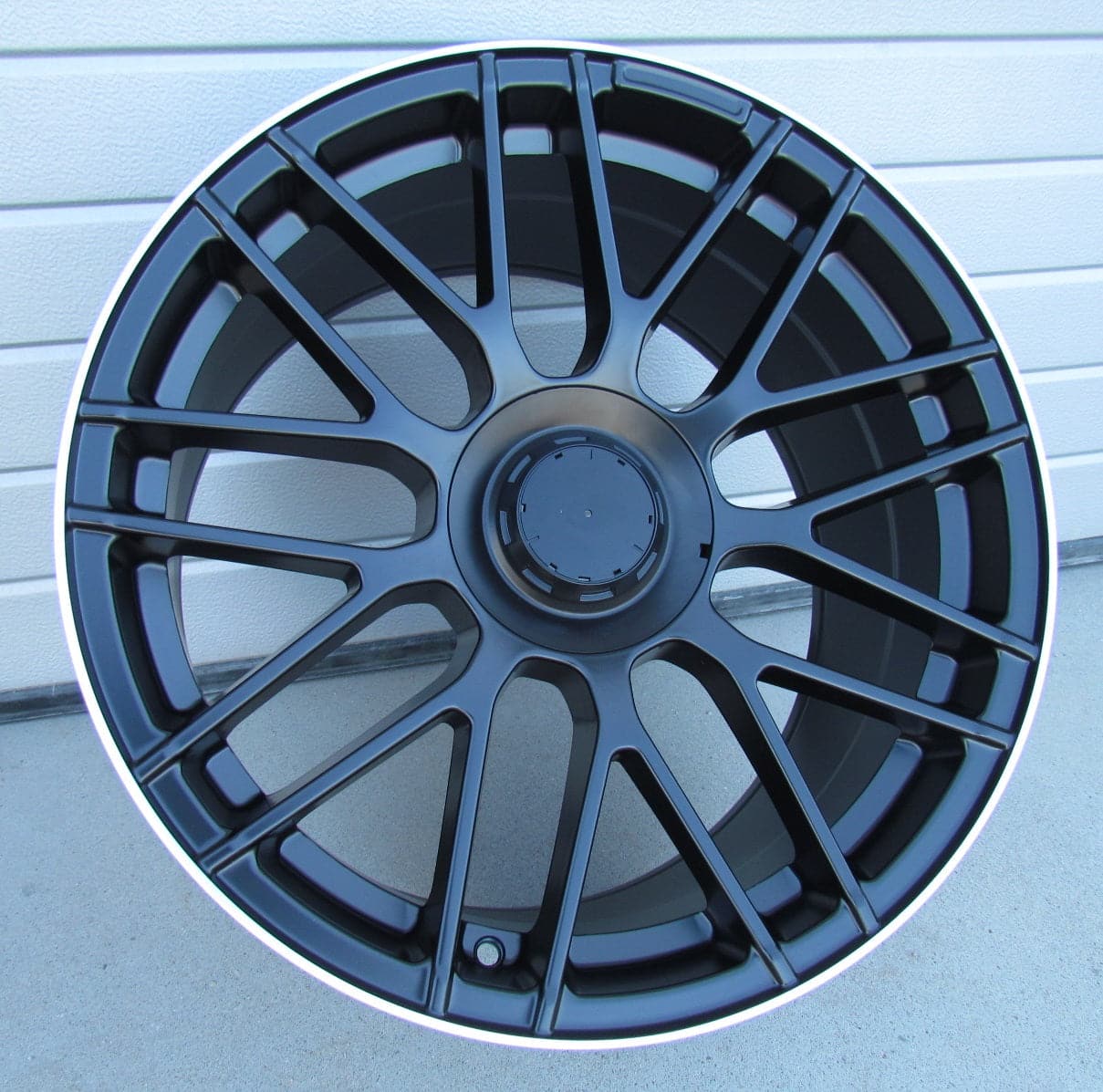 Racing Line B1268 8x18 5x112 ET45 schwarz, Mercedes