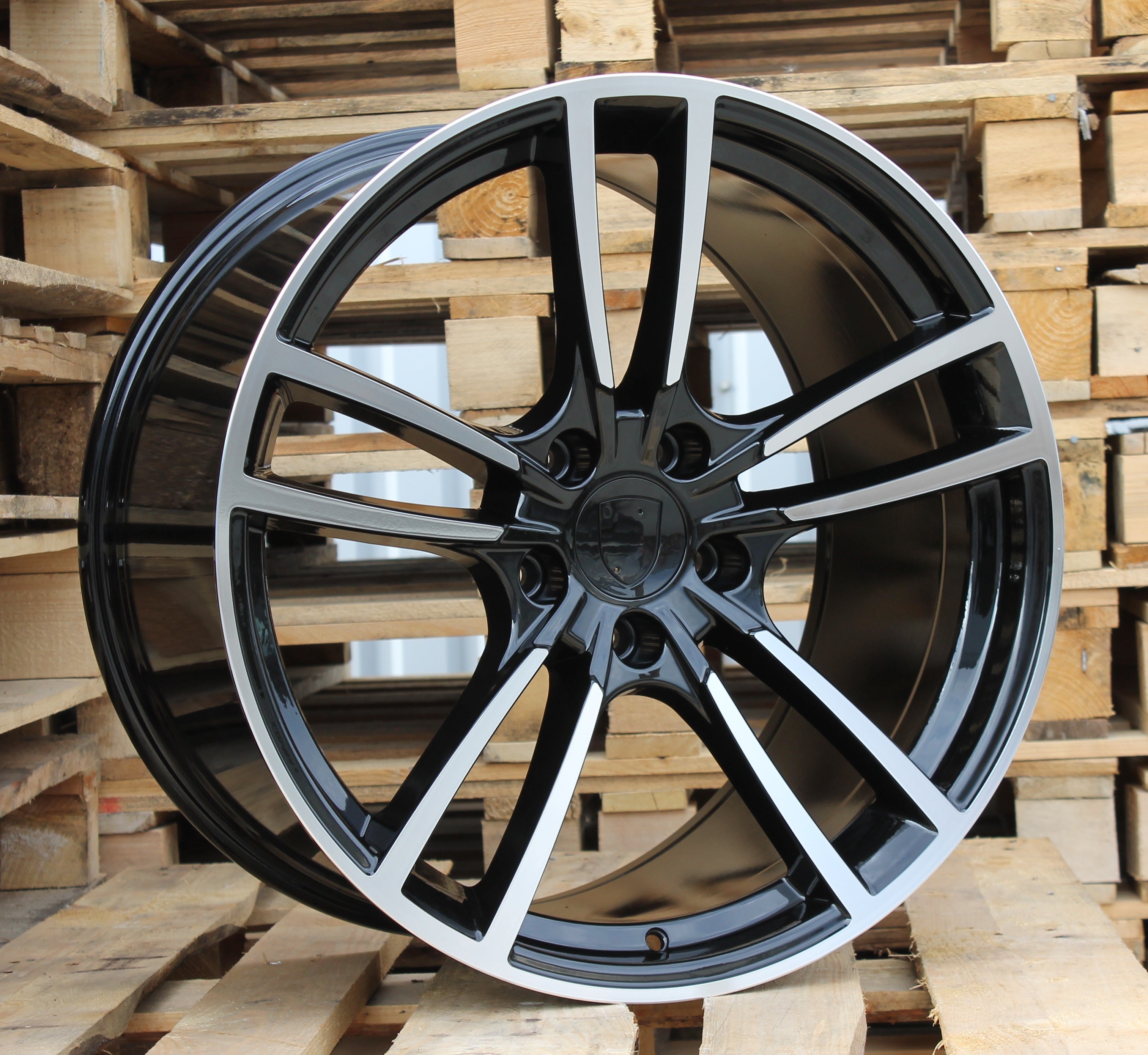 Racing Line B1378 9,5x21 5x130 ET46 fekete, Porsche