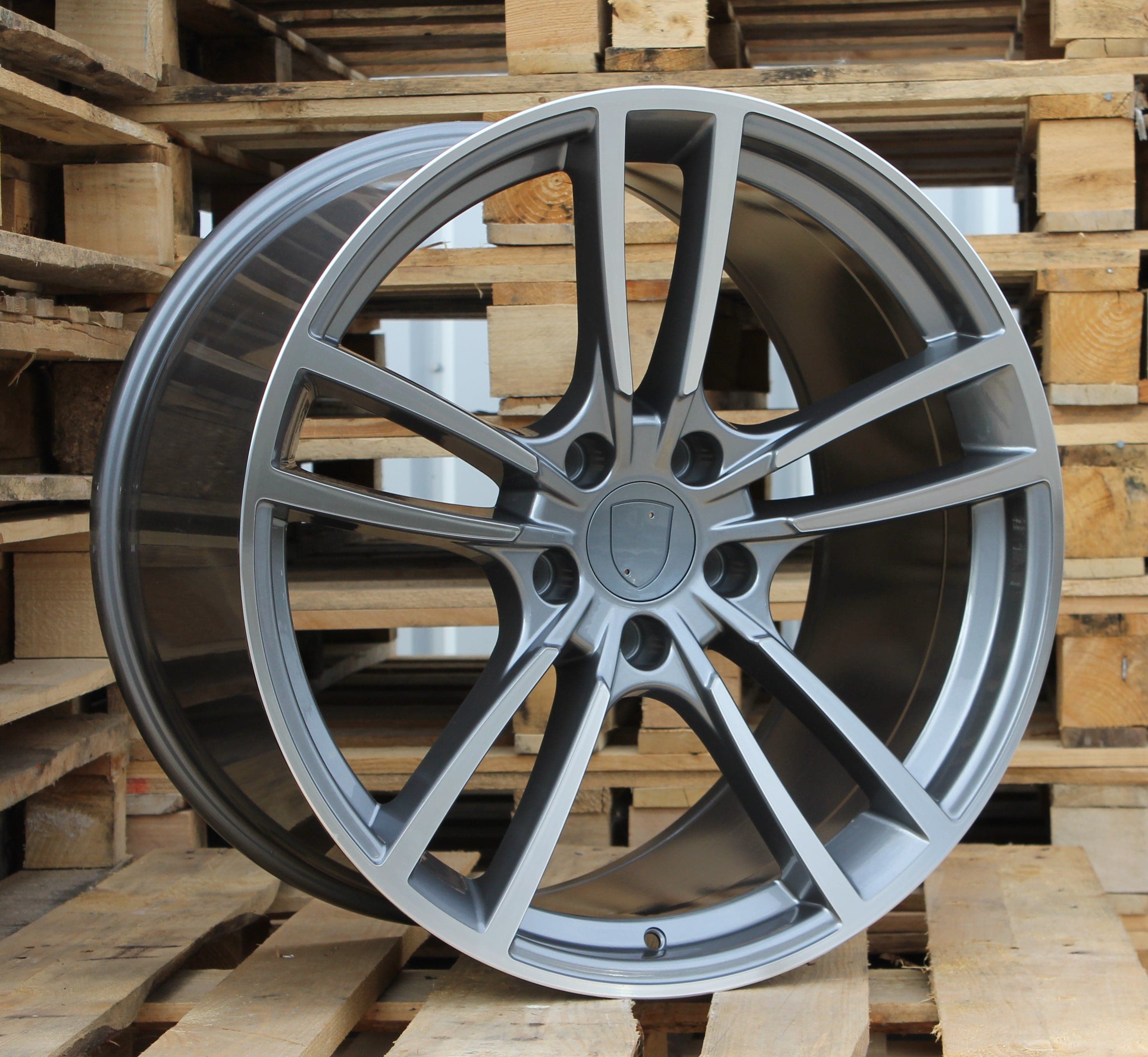 Racing Line B1378 9,5x21 5x130 ET50 szürke, Porsche