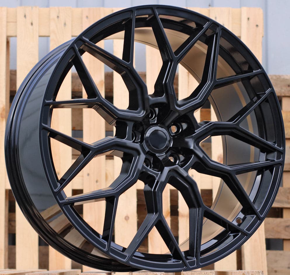 Racing Line B1604 10,5x23 5x120 ET40 schwarz, BMW