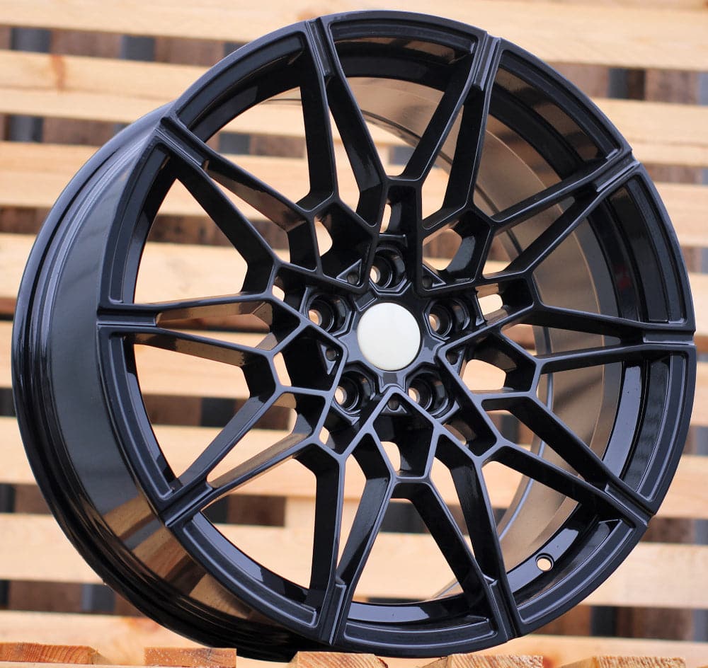 Racing Line B1674 8x19 5x120 ET36, schwarz