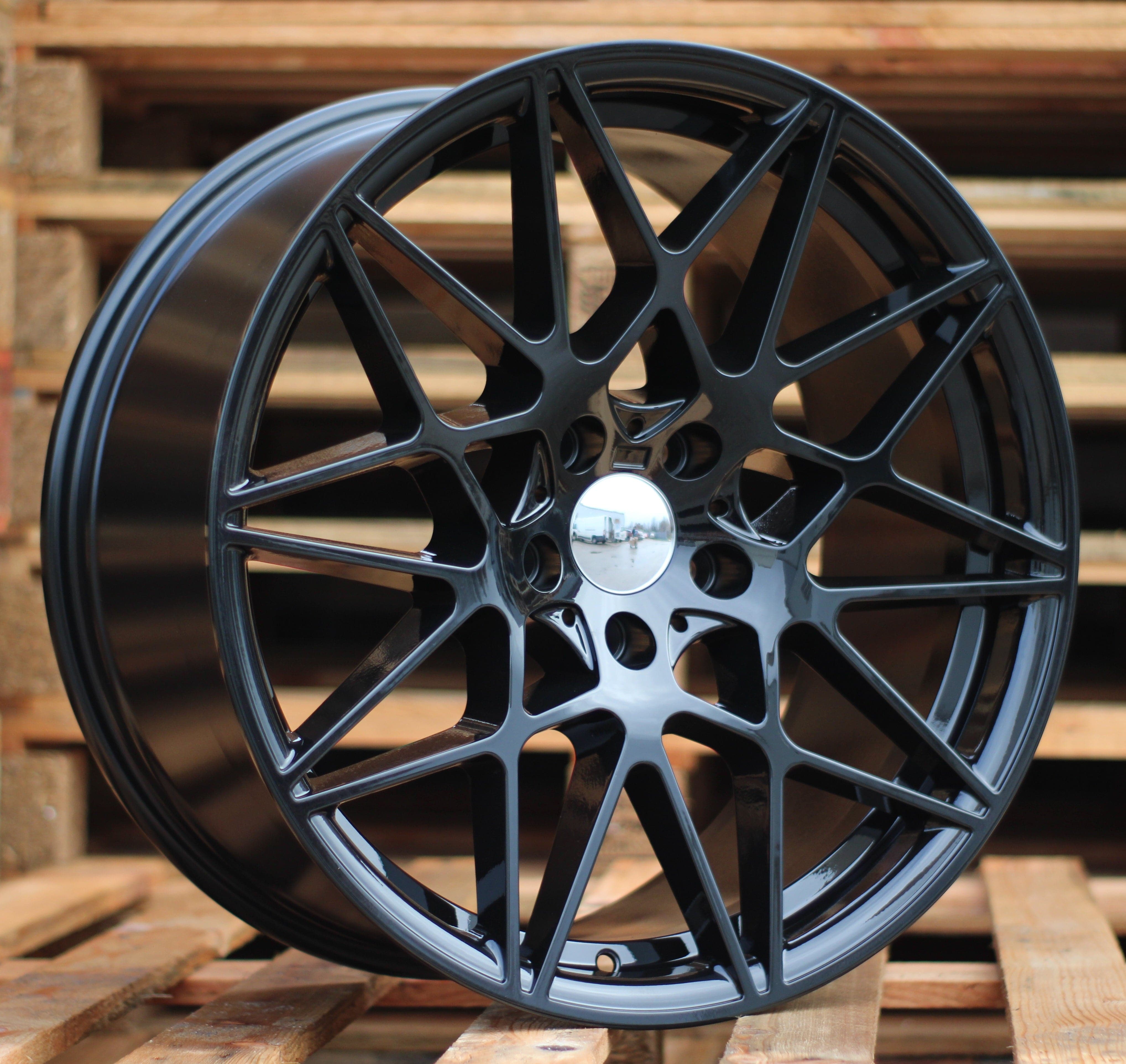 Racing Line B5167 8,5x19 5x120 ET35 fekete, BMW