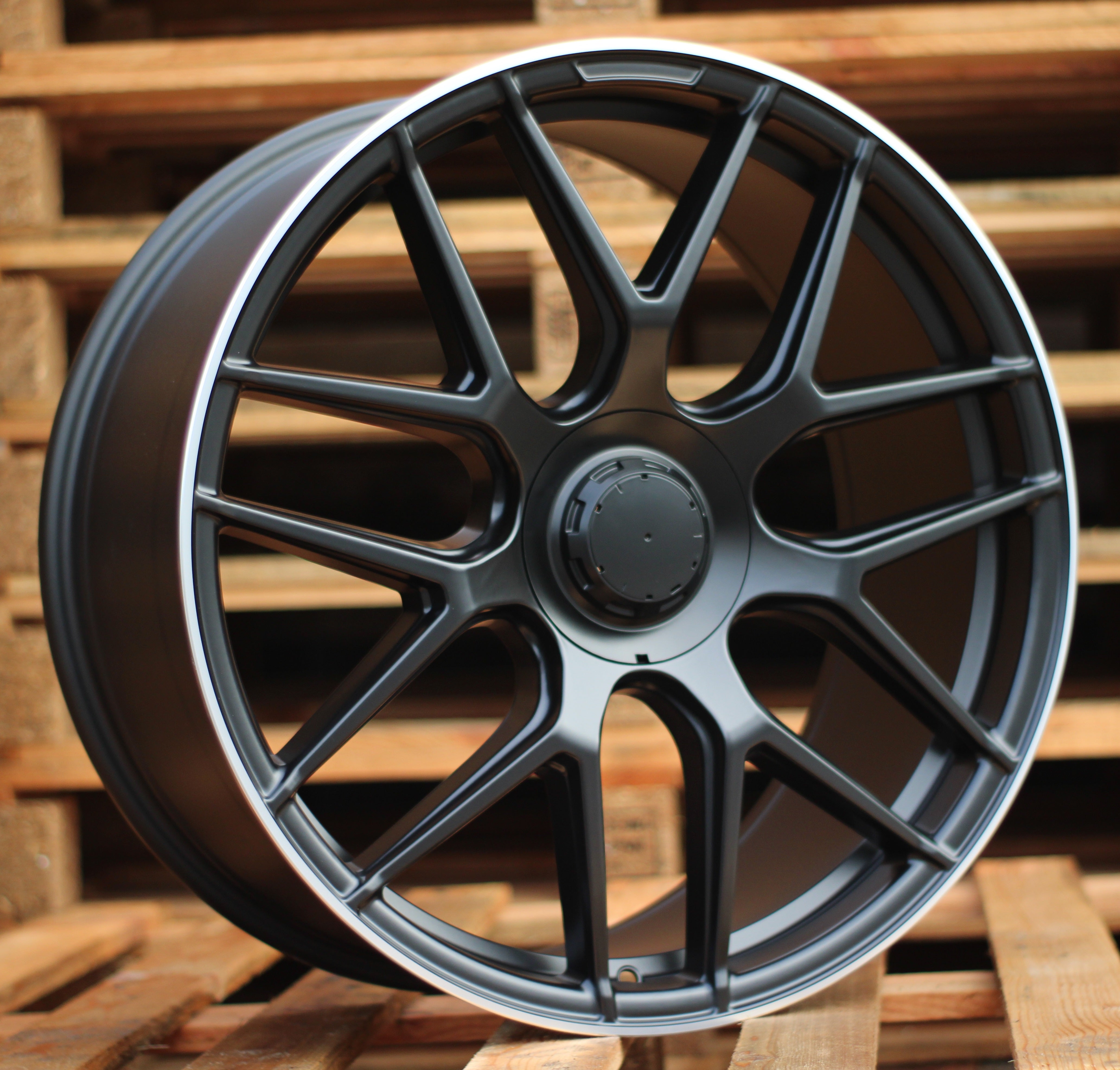 Racing Line B5318 9x20 5x112 ET57 schwarz, Mercedes