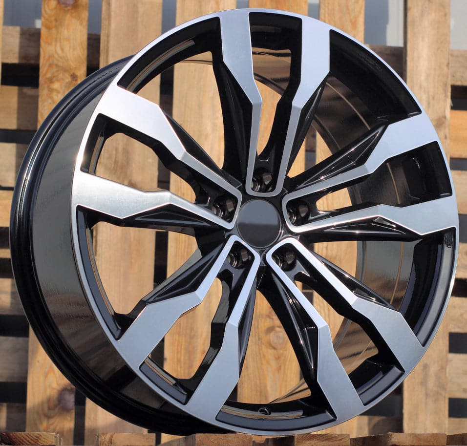 Racing Line B5333 9x21 5x112 ET31 fekete, Volkswagen Touareg