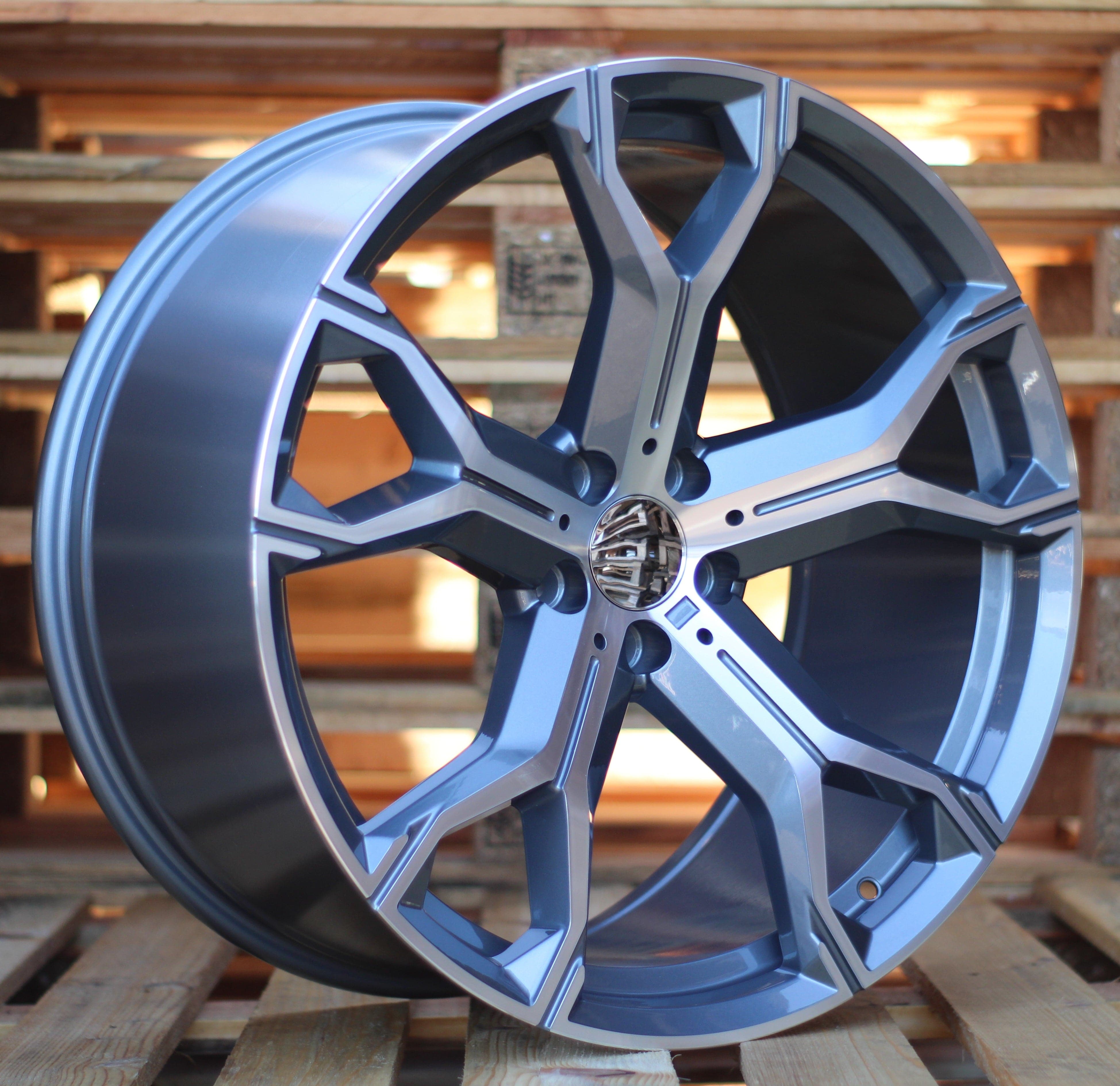 Racing Line B5498 10,5x20 5x112 ET40 schwarz, BMW