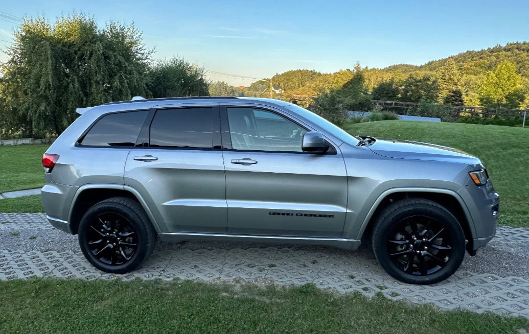 Alu kola pro Jeep B5536 8x20 5x127 ET56 71.6 Black | Wheelsup.cz