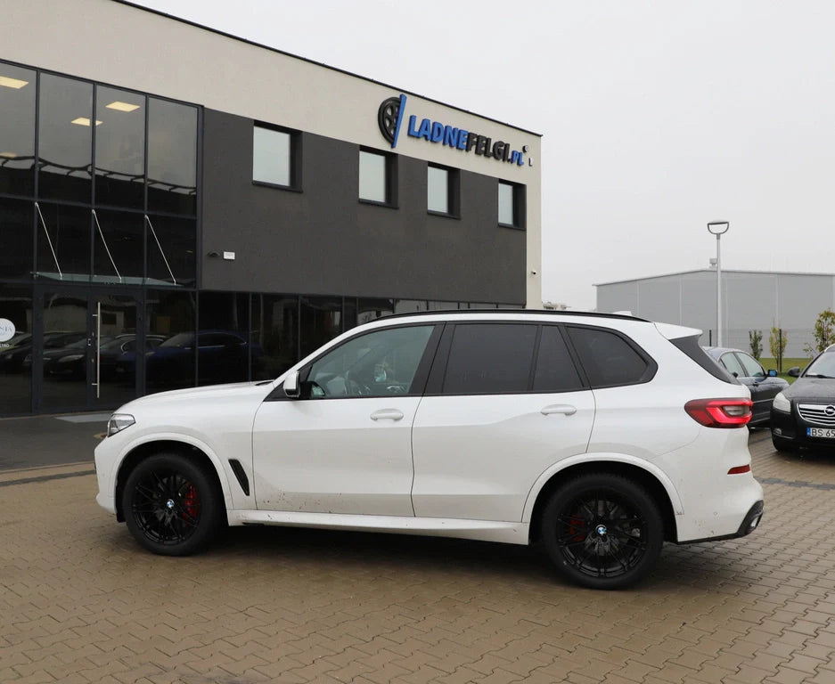 Alu kola pro BMW B5771 10x22 5x120 ET40 74.1 Black | Wheelsup.cz