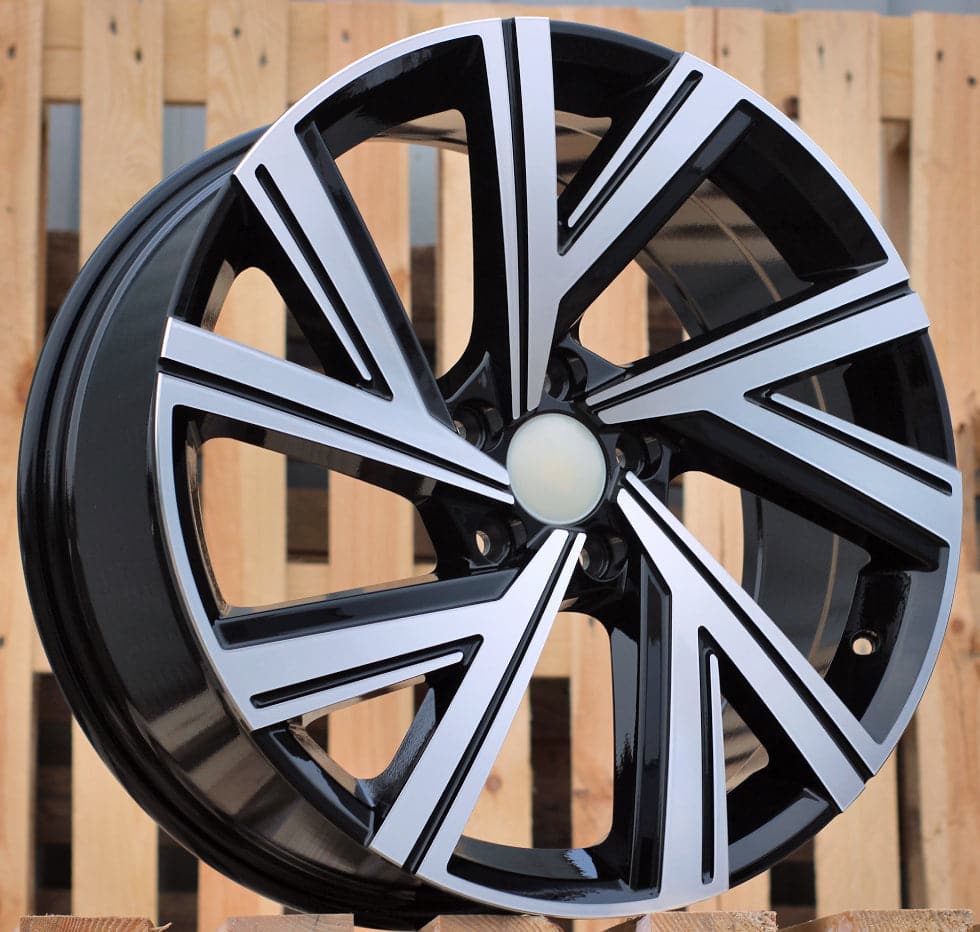 Racing Line B5805 8x18 5x112 ET45 schwarz, Volkswagen