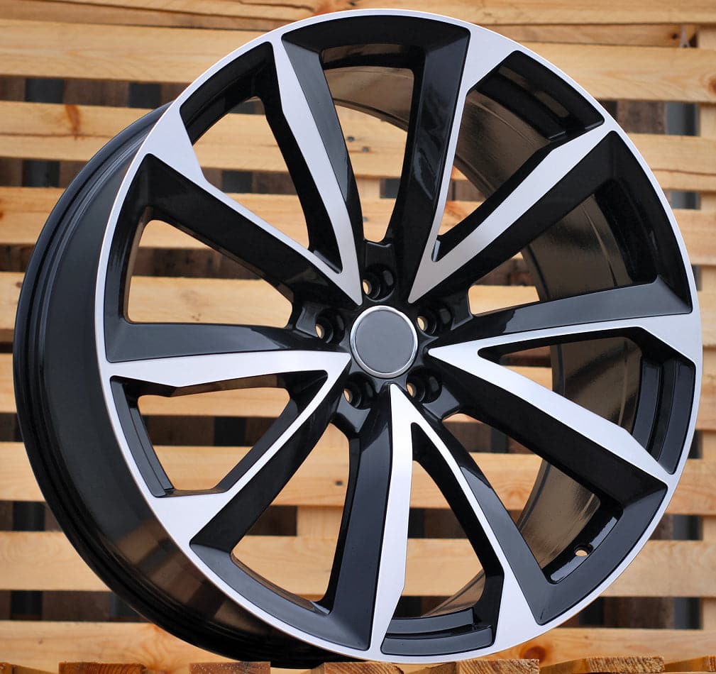 Racing Line B5815 10x22 5x112 ET26 schwarz, Audi