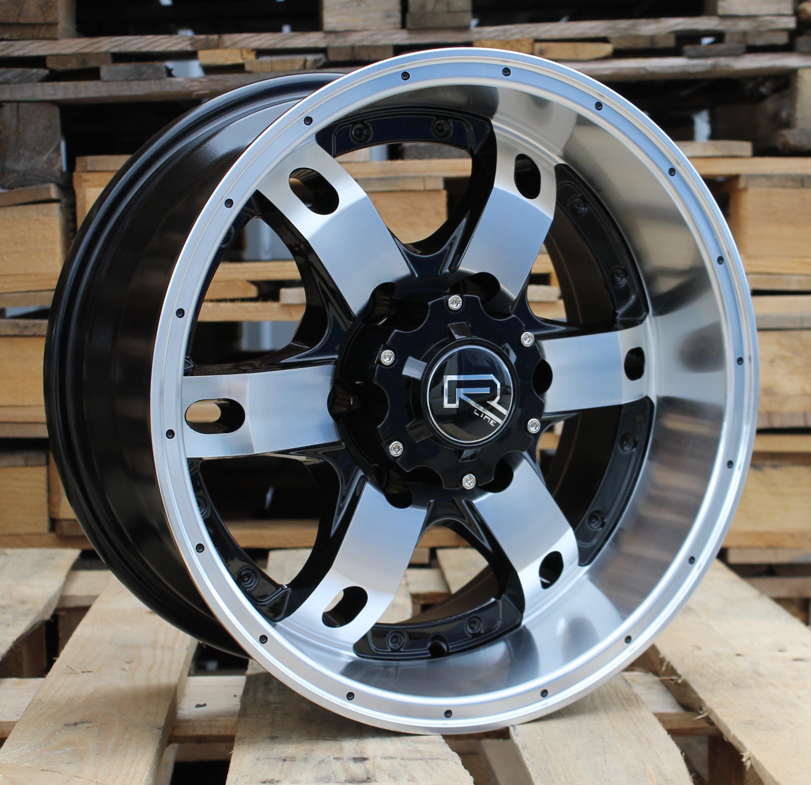 Racing Line BK749 8x16 6x139.7 ET-10 černá, Offroad