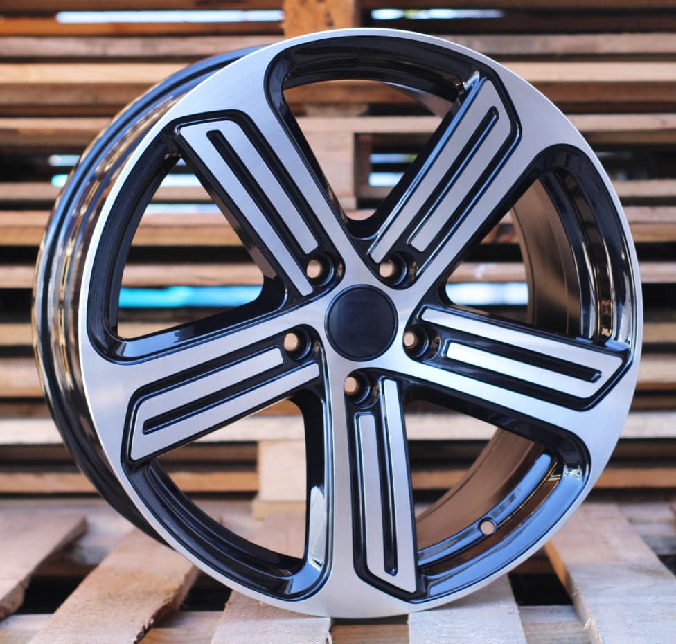 Racing Line BK795 8x18 5x112 ET45 fekete, Volkswagen