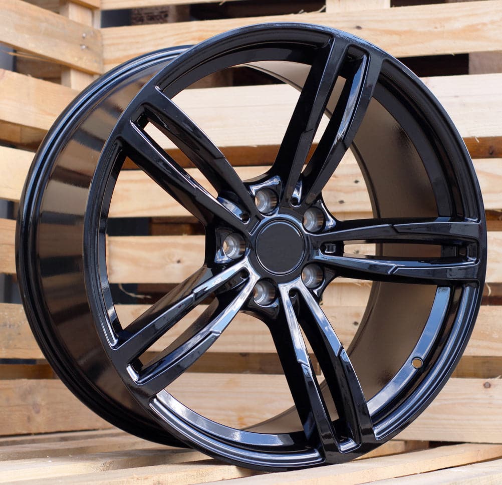 Racing Line BK855 8x18 5x120 ET34 fekete, BMW