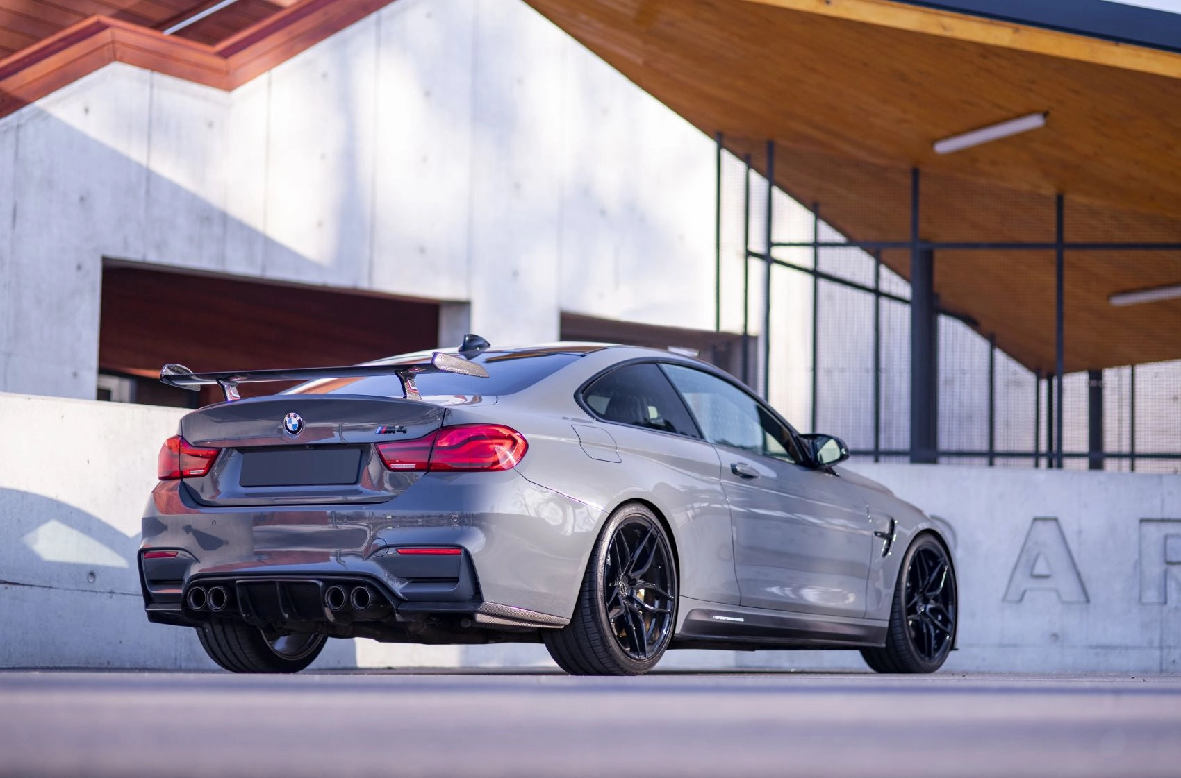 Alu kola BMW 4 Series M4 Concaver CVR3 Platinum Black 50 4356