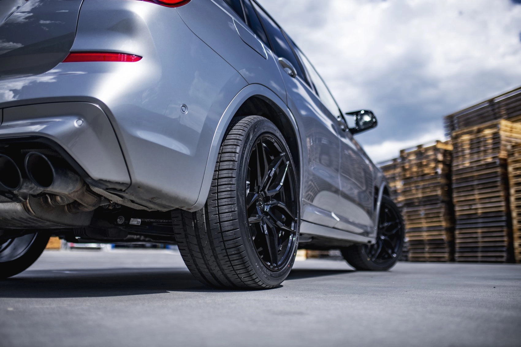 Alu kola BMW X3 X3M Concaver CVR3 Platinum Black 551 12284