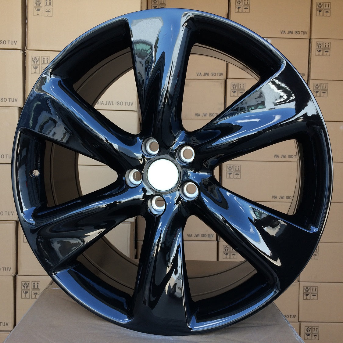 Racing Line BY258 9,5x21 5x114,3 ET50 fekete, Infiniti