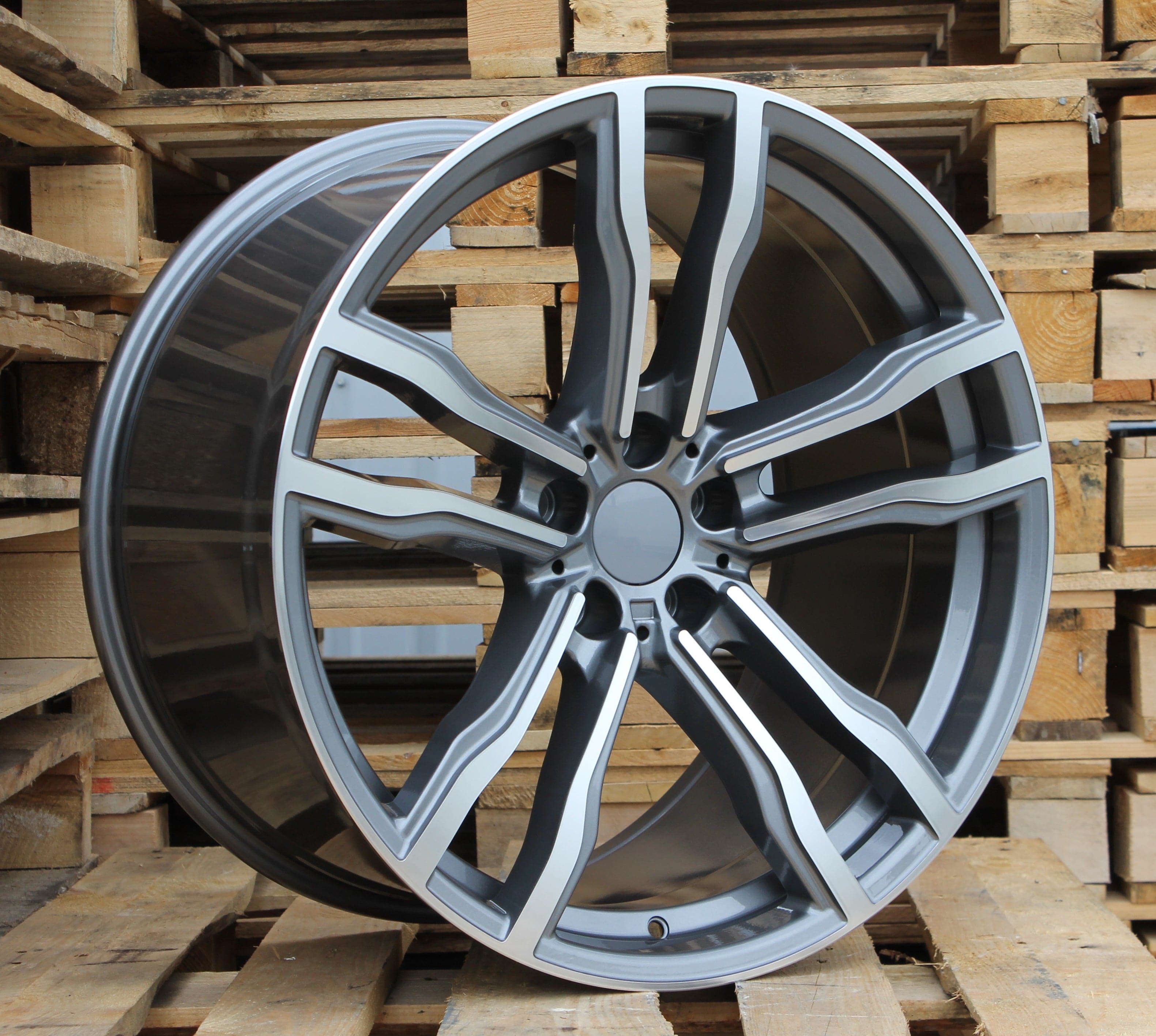 Racing Line BY588 8,5x19 5x120 ET31 schwarz, BMW