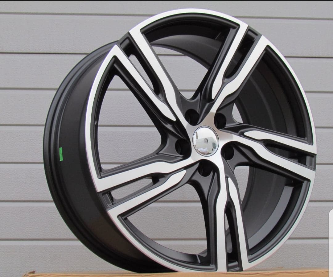 Racing Line FE161 20x8,5 5x108 ET42 63,3 MB