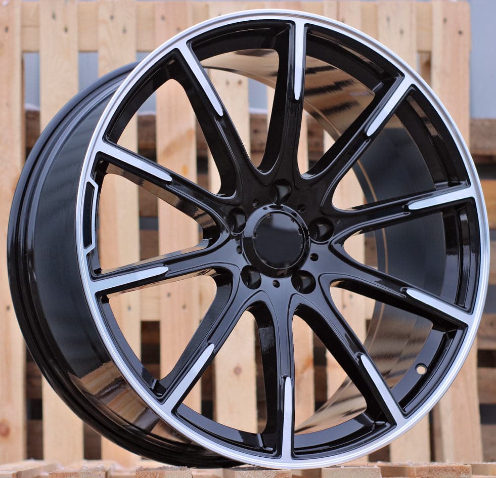 Racing Line FE236 10x22 5x130 ET36 fekete, Mercedes