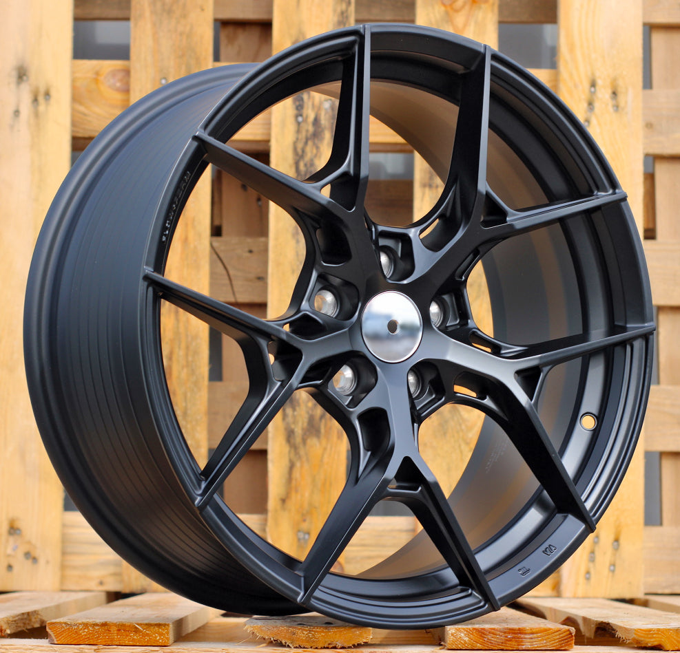 Racing Line FF132 8x18 5x112 ET38 fekete, Racing Line