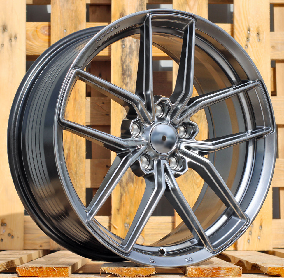 Racing Line FF138 8x18 5x112 ET38 ezüst, Racing Line