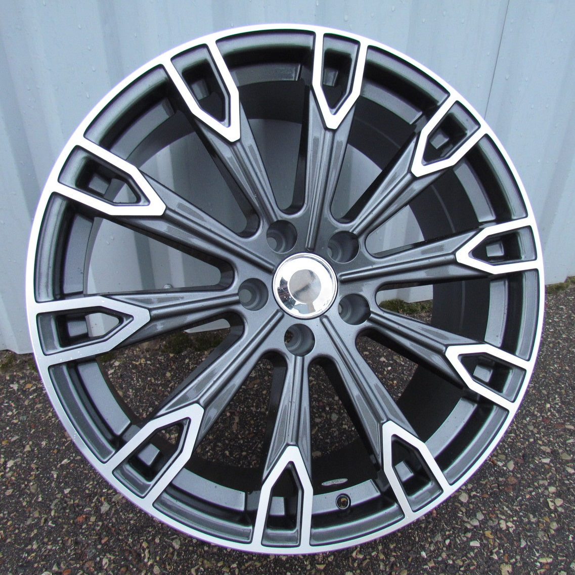 Racing Line H1069 8,5x19 5x112 ET25 schwarz, Audi