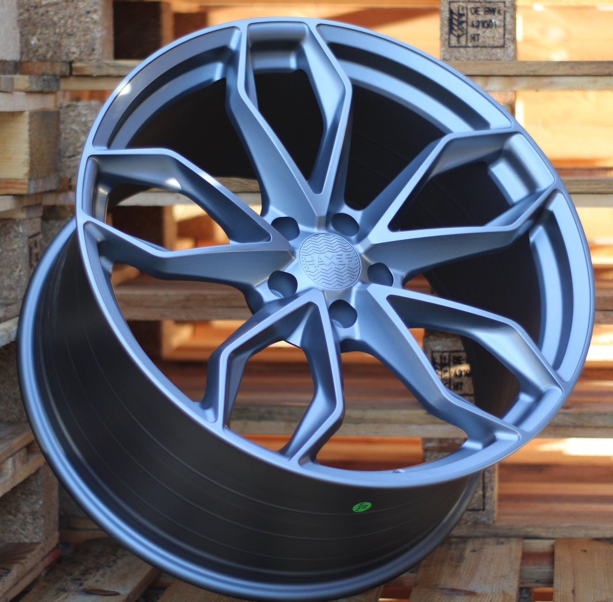 Alu kola HAXER HX021 10.5x21 5x120 ET38 72.6 Gun Metal Half Matt | Wheelsup.cz