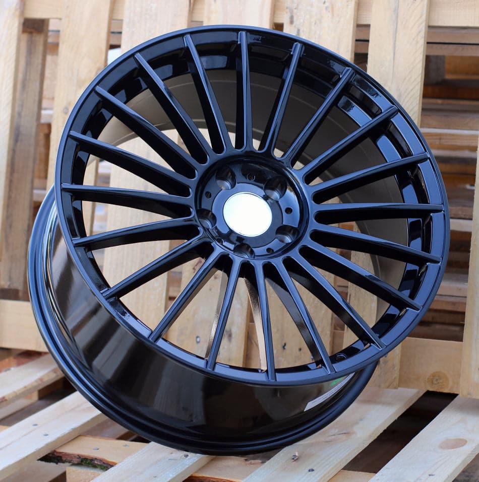 Racing Line IN005 9.5x19 5x112 ET39 černá, BMW