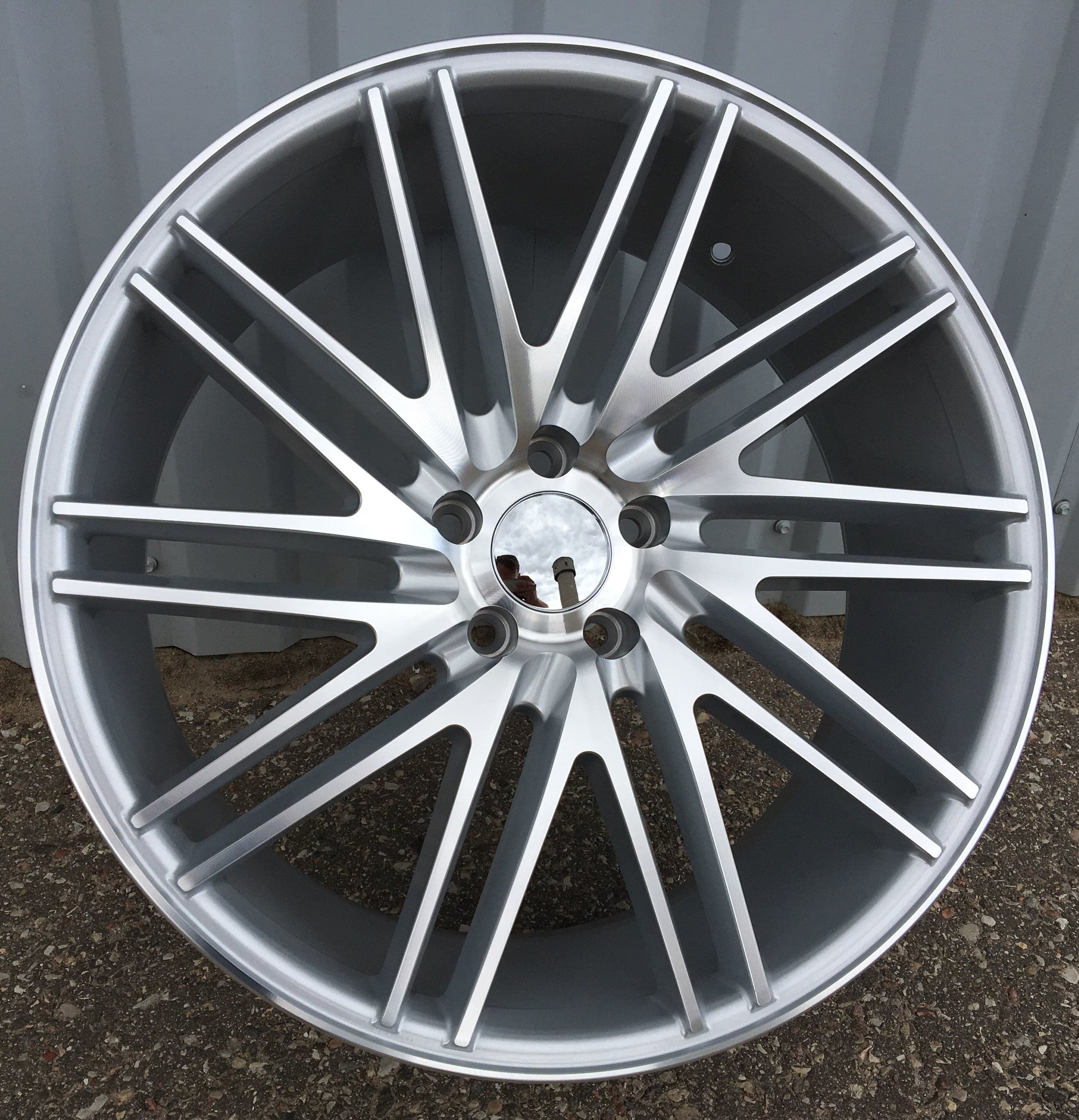 Racing Line LU579 8.5x20 5x112 ET35 stříbrná, BMW