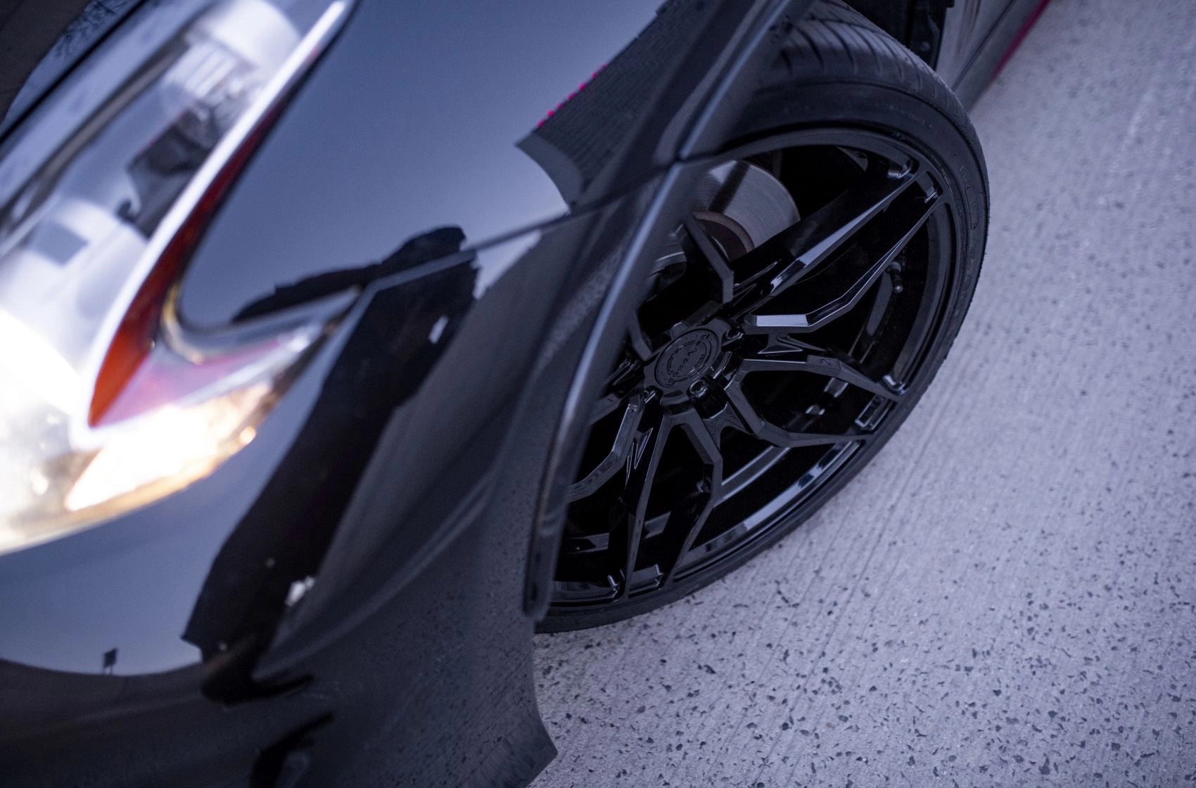 Nissan 370Z Concaver CVR3 Platinum Black 148 11500.webp
