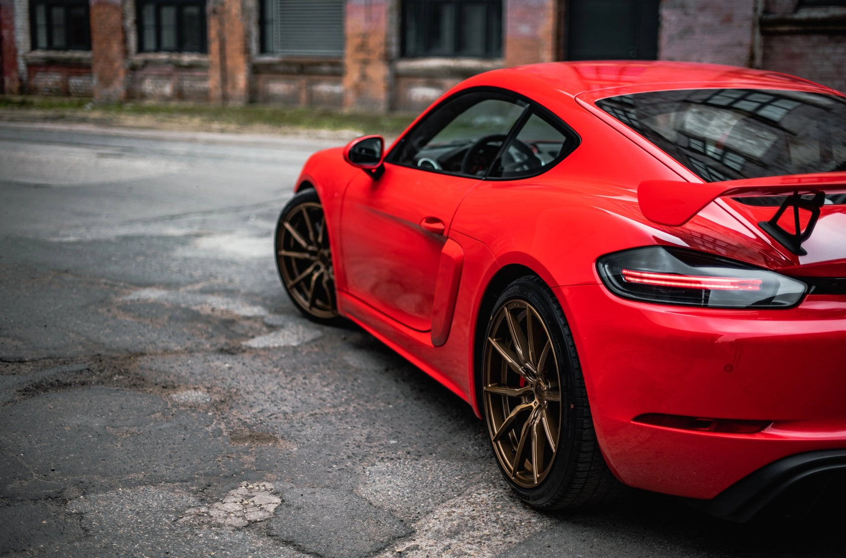 Porsche 718 Concaver CVR4 Brushed Bronze 997 10347.webp