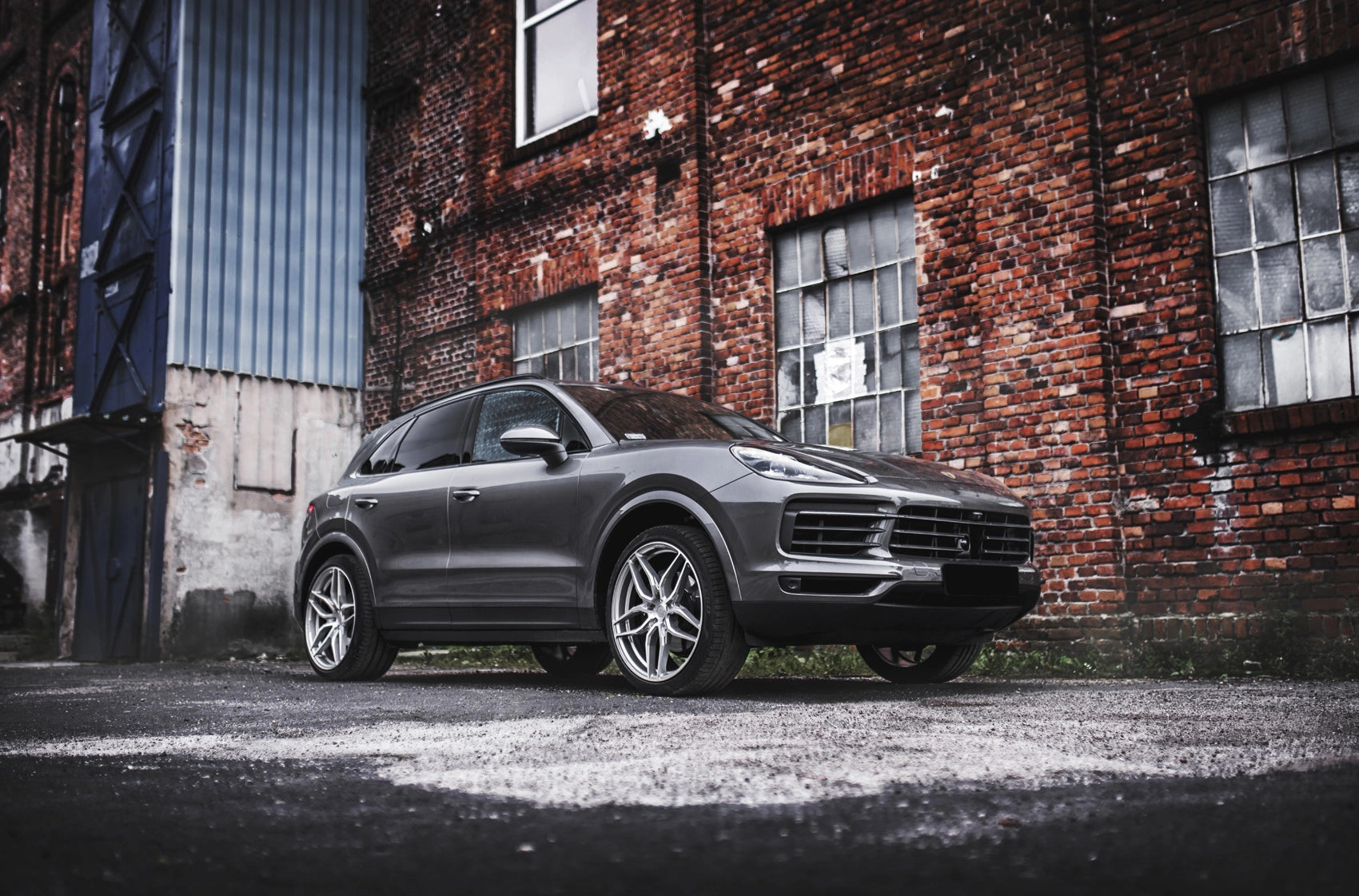 Porsche Cayenne Concaver CVR3 Brushed Titanium 946 12935.webp