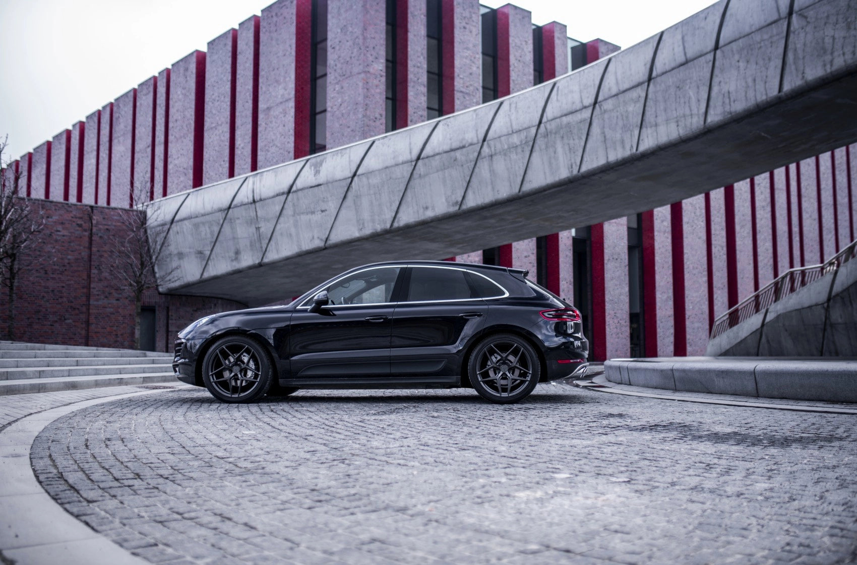 Porsche Macan Concaver CVR2 Carbon Graphite 493 13421.webp
