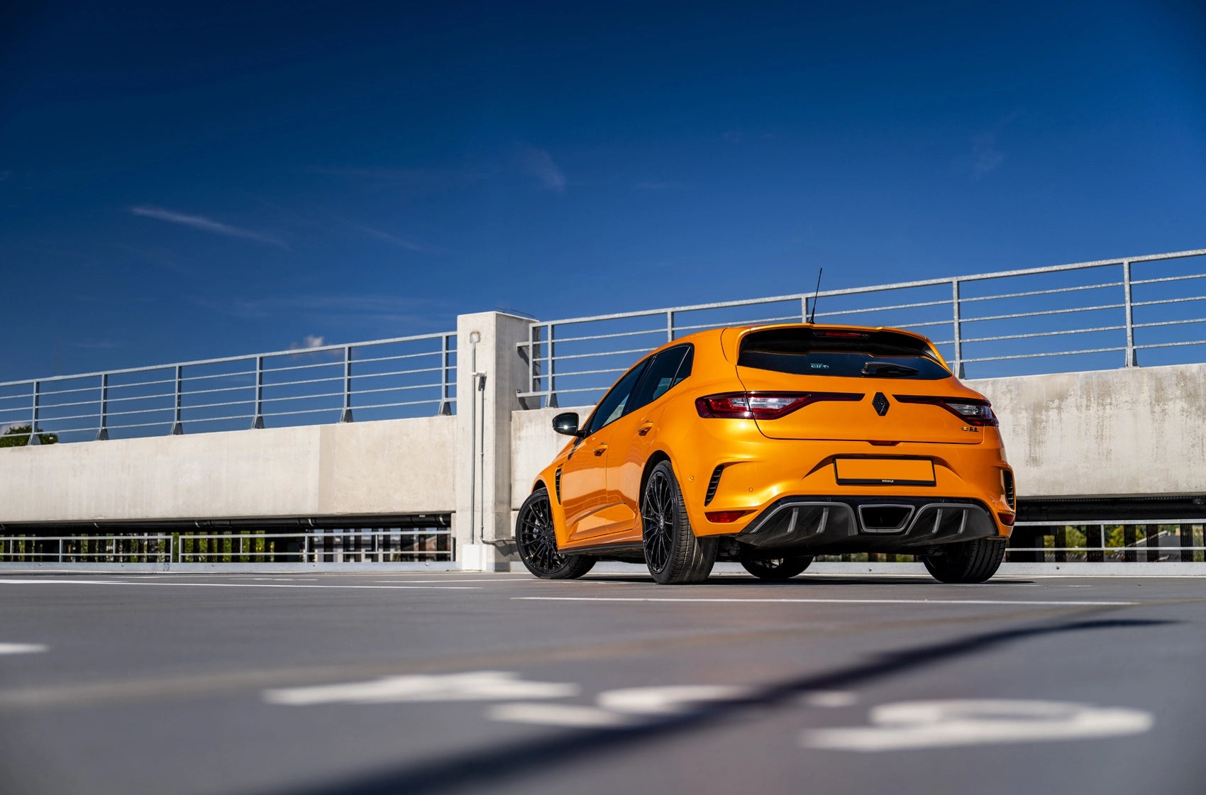 Renault Megane Megane RS Concaver CVR7 Platinum Black 1240 12432.webp