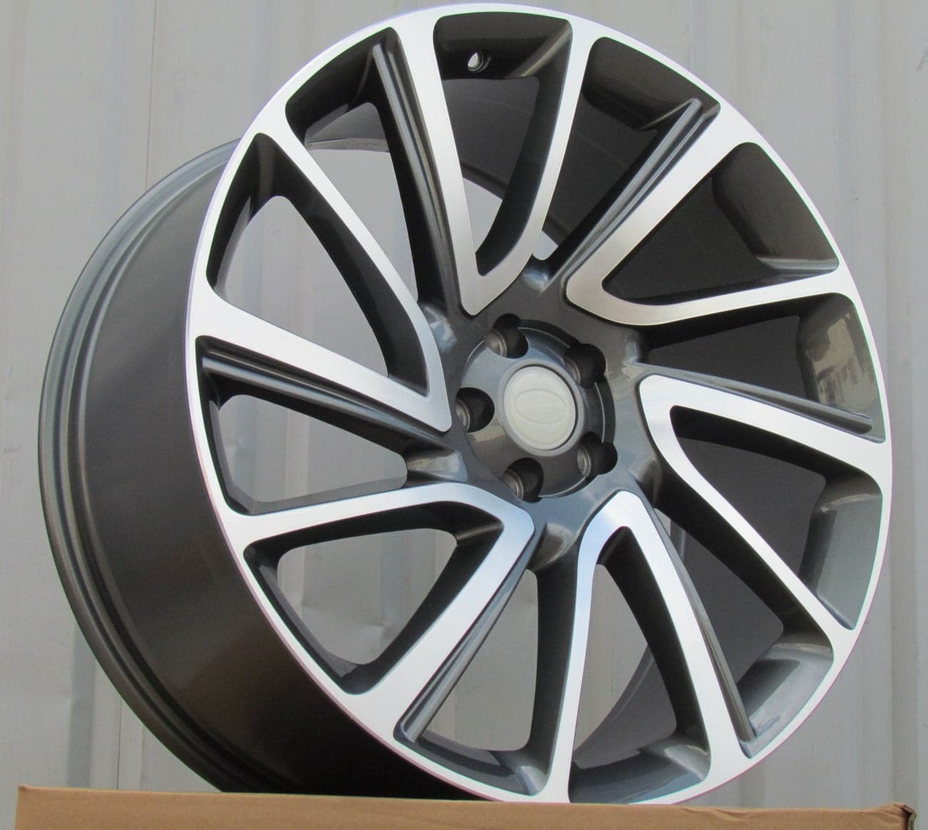 Racing Line TZ840 9,5x21 5x108 ET45 szürke, Land Rover