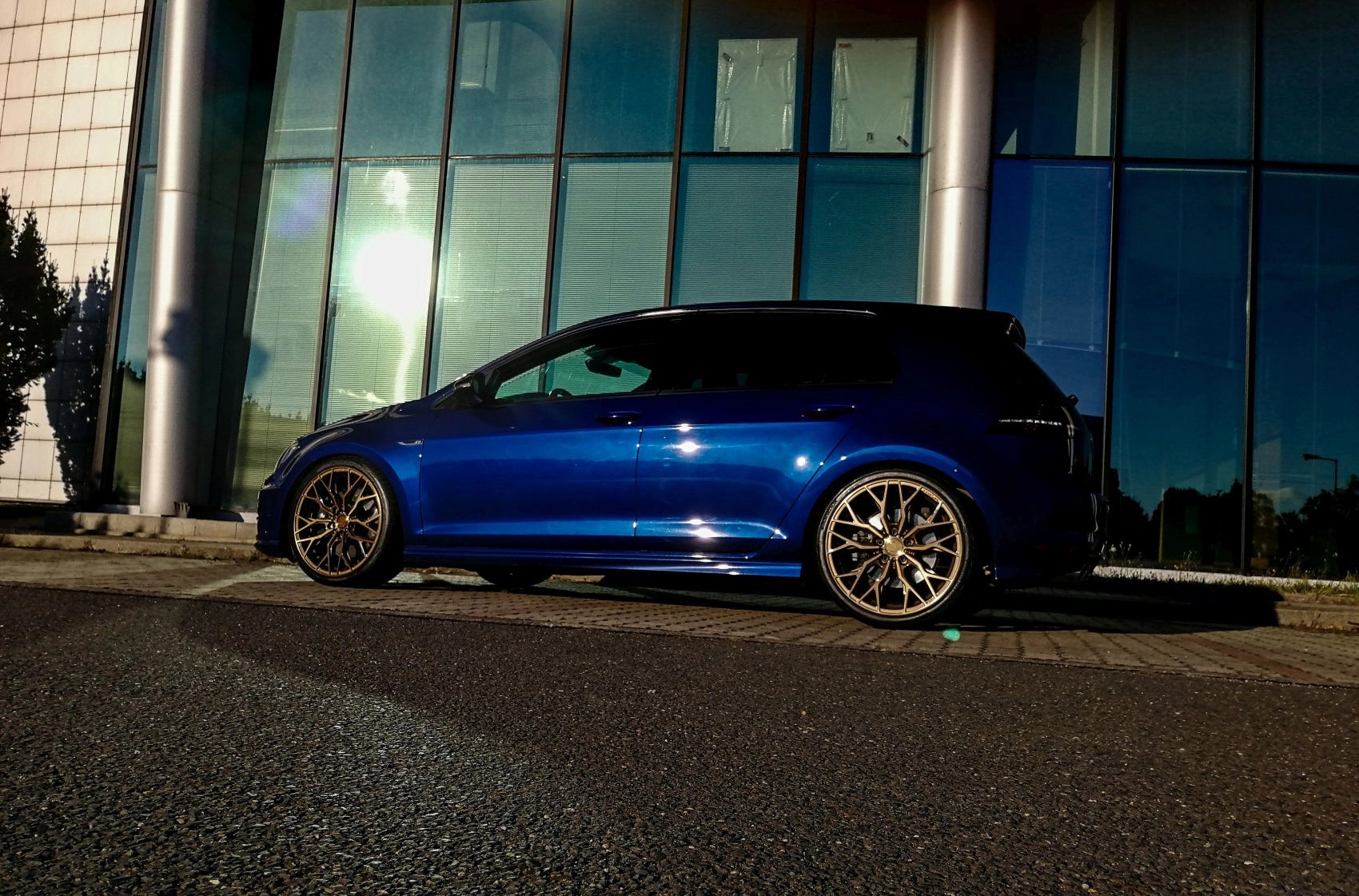 Volkswagen Golf R GTI Concaver CVR1 Brushed Bronze 389 8149.webp