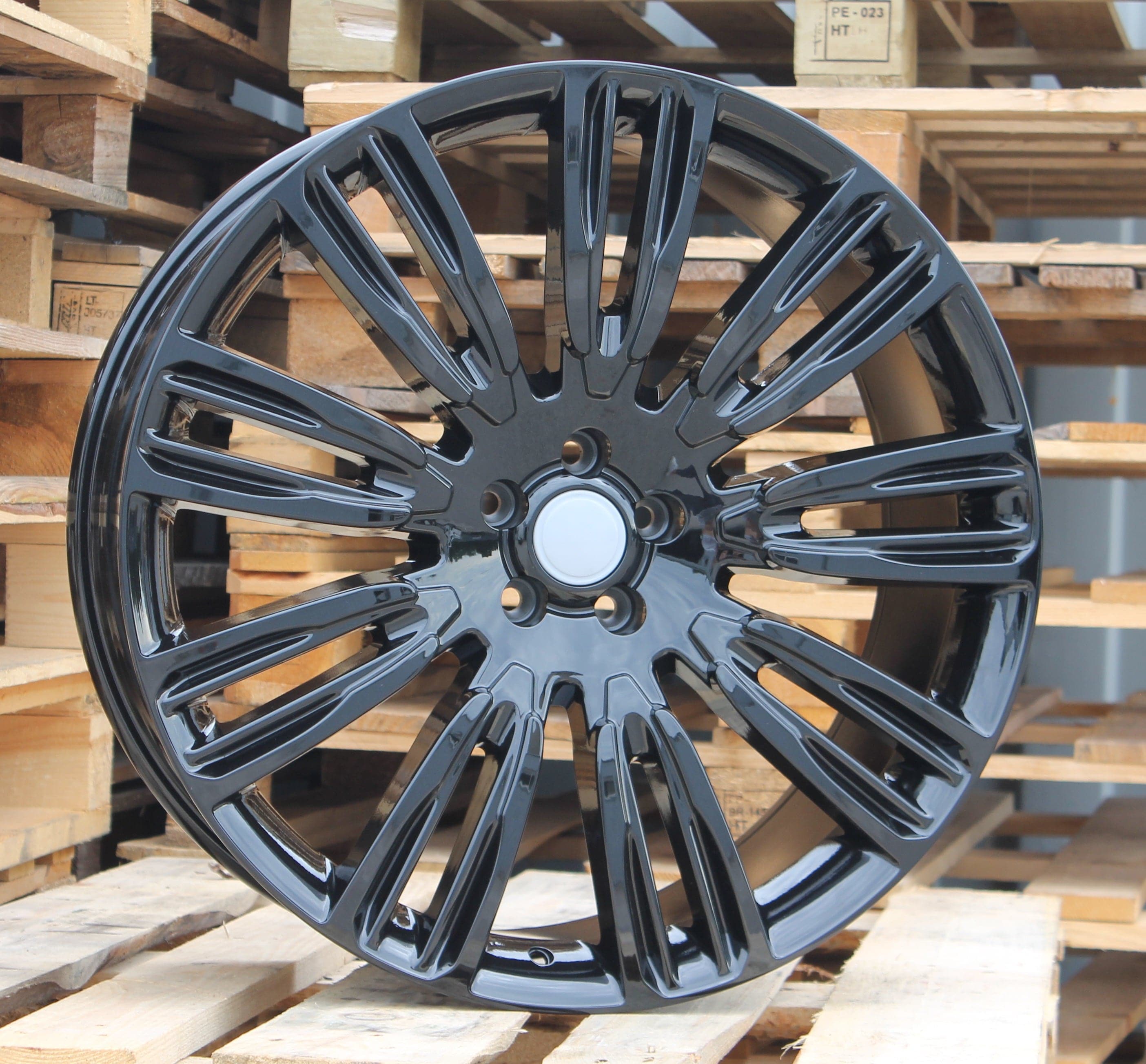 Racing Line XE136 9,5x21 5x120 ET49 fekete, Land Rover